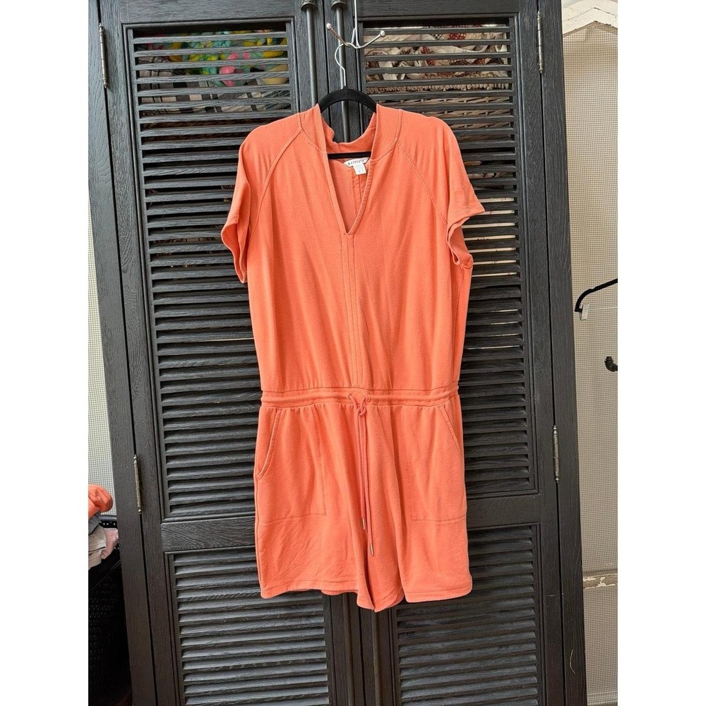 Athleta Balance Romper in a soft orange V-neckline women's XL